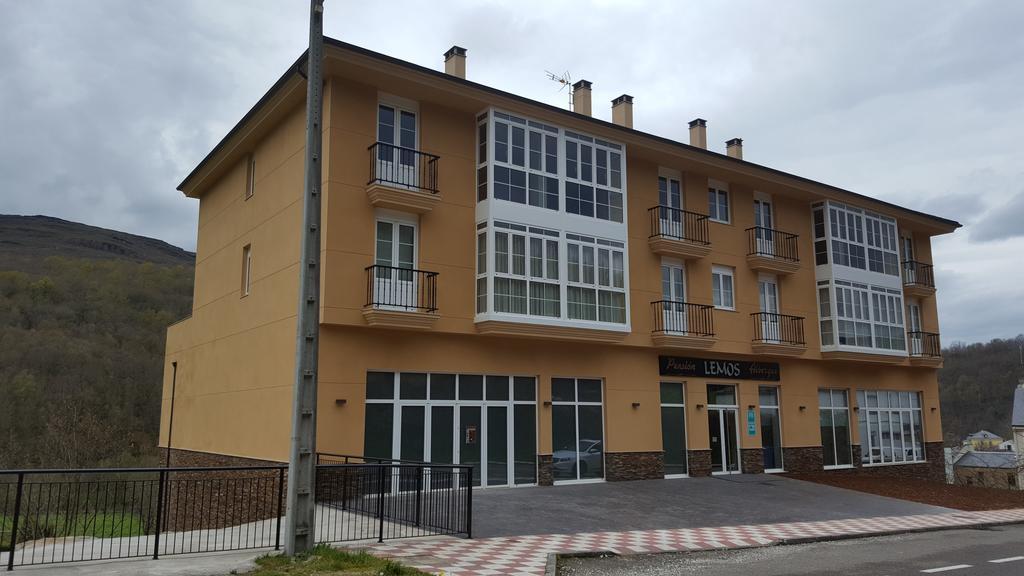 Pension Lemos Tríacastela Exterior foto